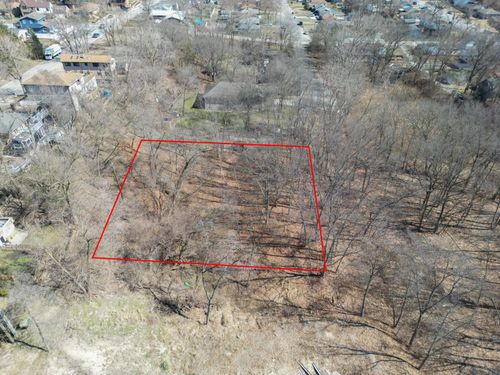 7824 Maple Ave, Gary, IN, 46403-1300 | Card Image