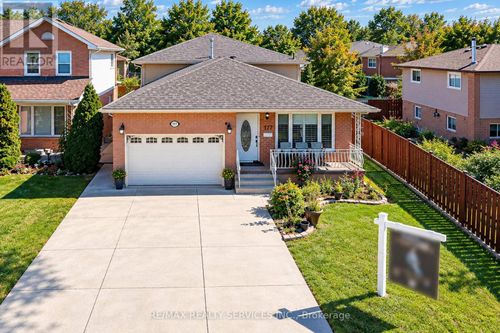 177 Sirente Dr, Hamilton, ON, L9A5H1 | Card Image