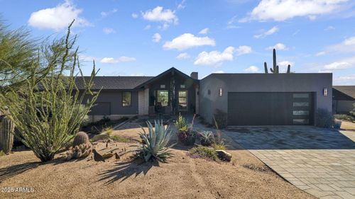 8967 E Lazywood Pl, Carefree, AZ, 85377-4186 | Card Image