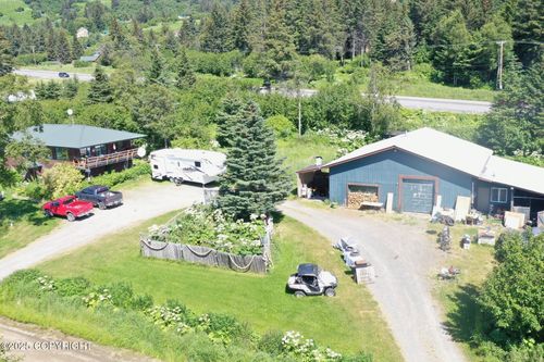 1552 Saltwater Dr, Homer, AK, 99603-8321 | Card Image
