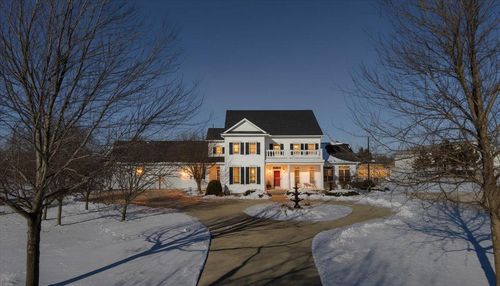 805 Timothy Dr Se, Stewartville, MN, 55976-4400 | Card Image