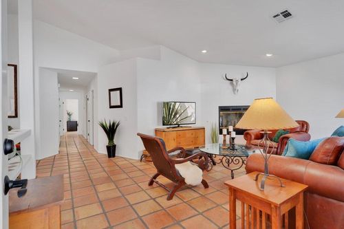 52030 Avenida Madero, La Quinta, CA, 92253-3218 | Card Image