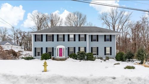 32 Starr Drive W, Narragansett, RI, 02882 | Card Image