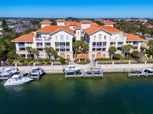300 Bella Harbor Ct, Palm Coast, FL, 32137-8080 | Card Image