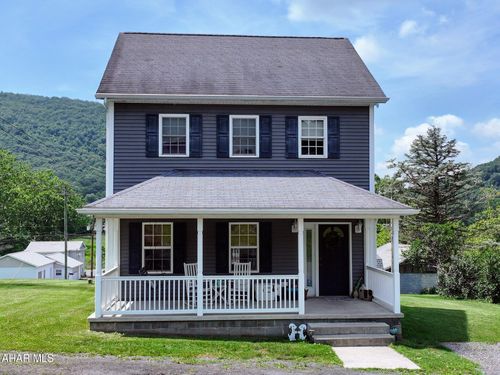 261 Hazelette St, Everett, PA, 15537-7232 | Card Image