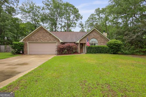 83 Pinewood Ln, Allenhurst, GA, 31301-2778 | Card Image