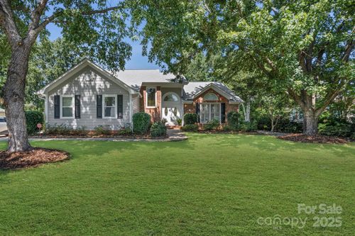 728 Langtree Rd, Mooresville, NC, 28117-7576 | Card Image