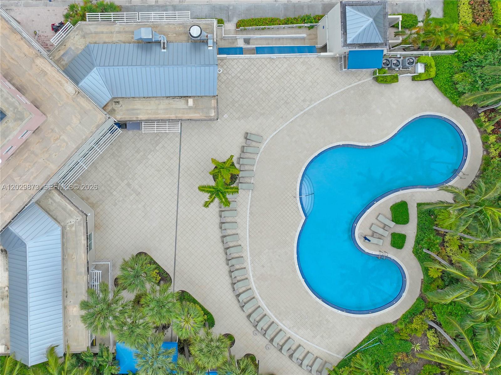 Residential in Aventura 2