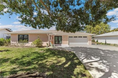 6024 Perthshire Ln, FORT MYERS, FL, 33908-4497 | Card Image