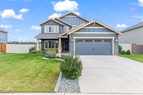 209 Mosaic St, Moxee, WA, 98936-9206 | Card Image