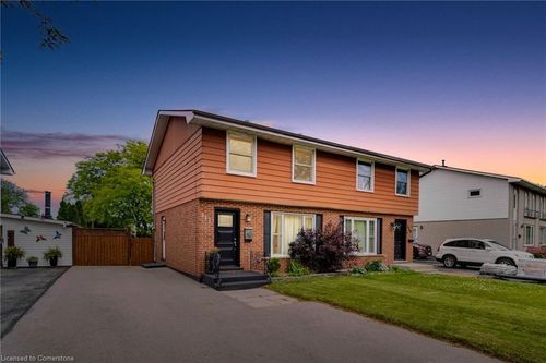 247 St Andrews Dr, Hamilton, ON, L8K5K2 | Card Image
