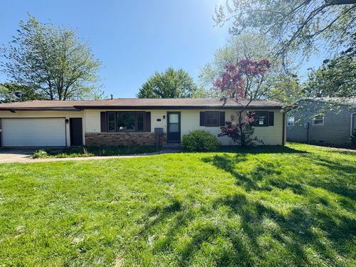 310 N 3rd Ave, Chenoa, IL, 61726-1038 | Card Image