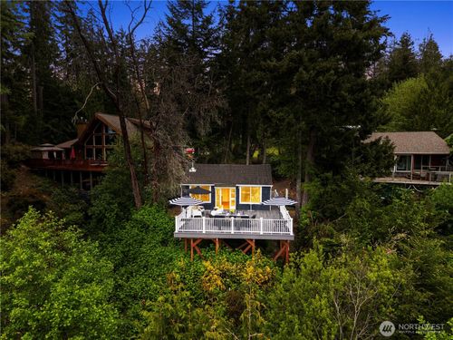 1280 E Island View Rd, Grapeview, WA, 98546-9669 | Card Image