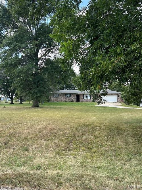 6636 County Road 423, Palmyra, MO, 63461-3618 | Card Image