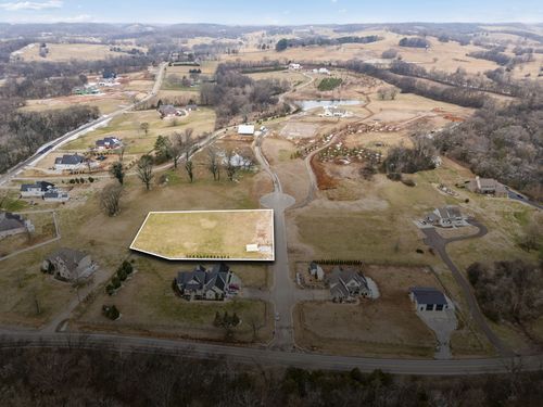 103 Heirloom Ln, Columbia, TN, 38401-3390 | Card Image