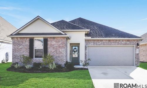 4433 Mendocino Way, Baton Rouge, LA, 70817-4031 | Card Image