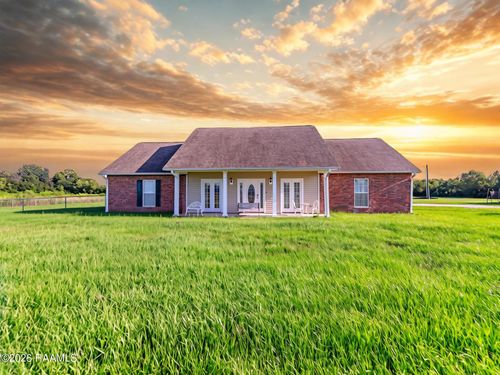 2078 Evangeline Hwy, Jennings, LA, 70546-3926 | Card Image