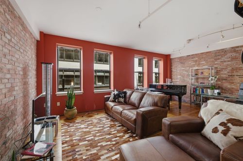205-700 Church St, Nashville, TN, 37203-9601 | Card Image