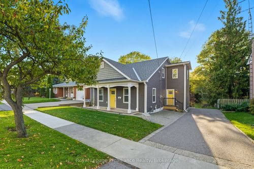 80 Elgin St N, Port Hope, ON, L1A2M1 | Card Image