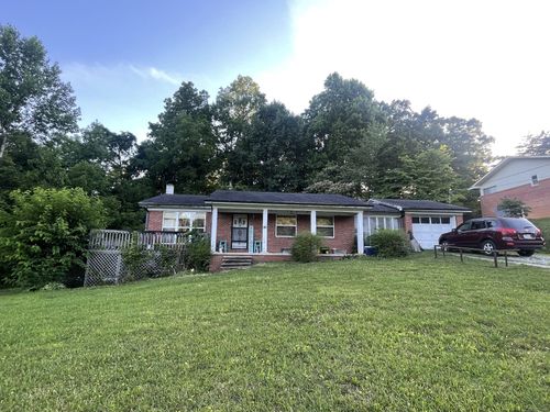 108 Parkview Dr, McMinnville, TN, 37110-2316 | Card Image