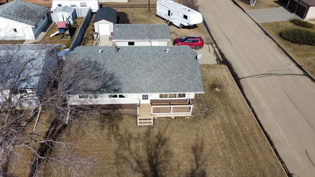 4801 48 Avenue, Home with 3 bedrooms, 1 bathrooms and 2 parking in Forestburg AB | Image 35