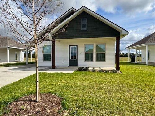 3151 E Blue Heron Dr, Lake Charles, LA, 70615-4797 | Card Image