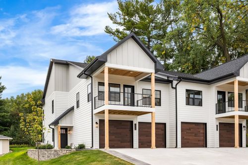 396 Strauss Ave, Green Lake, WI, 54941-9772 | Card Image