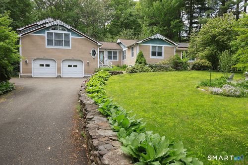 7 Glenbrook Dr, West Simsbury, CT, 06092-2507 | Card Image