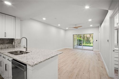 6-4450 Botanical Place Cir, NAPLES, FL, 34112-2415 | Card Image