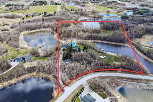 24185 Meadow Dr, Calgary, AB, T3R1A7 | Card Image