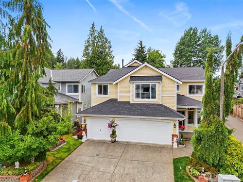 18353 Se 160th Place, Renton, WA, 98058 | Card Image