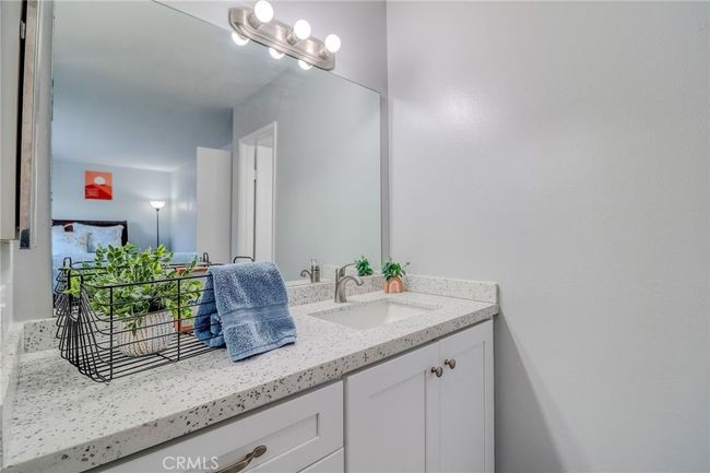Primary Bedroom sink and vanity | Image 19