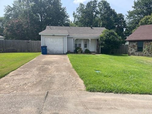 215 Marjorie Cv, West Memphis, AR, 72301 | Card Image