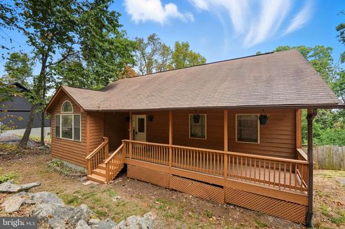 381 Windy Way, FRONT ROYAL, VA, 22630-6017 | Card Image