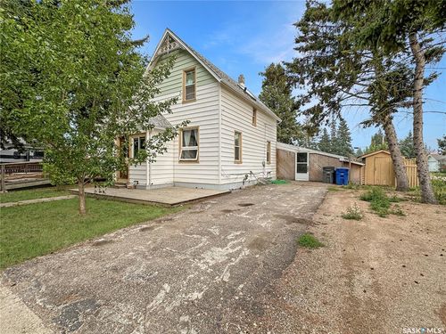 105 Macdonald St, Balcarres, SK, S0G0C0 | Card Image