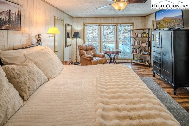 202 Cliffside Ln, House other with 4 bedrooms, 3 bathrooms and null parking in Seven Devils NC | Image 19