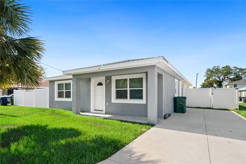 311 Avenue P Nw, WINTER HAVEN, FL, 33881-4910 | Card Image