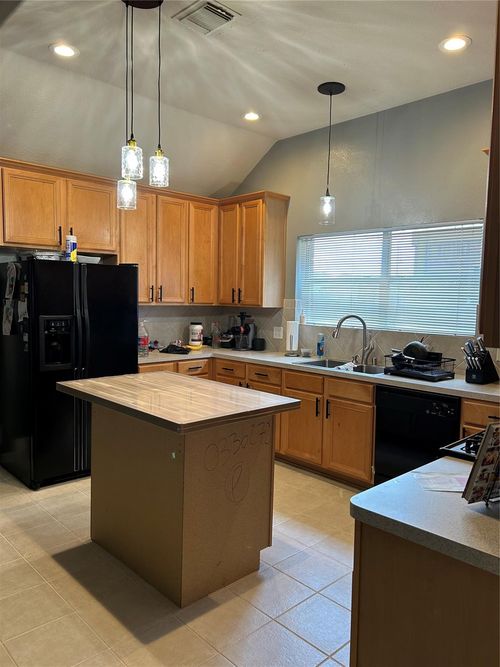 10234 Turrett Point Ln, Houston, TX, 77064-5166 | Card Image