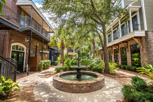 241-9201 Market Street Inn, Miramar Beach, FL, 32550-1832 | Card Image