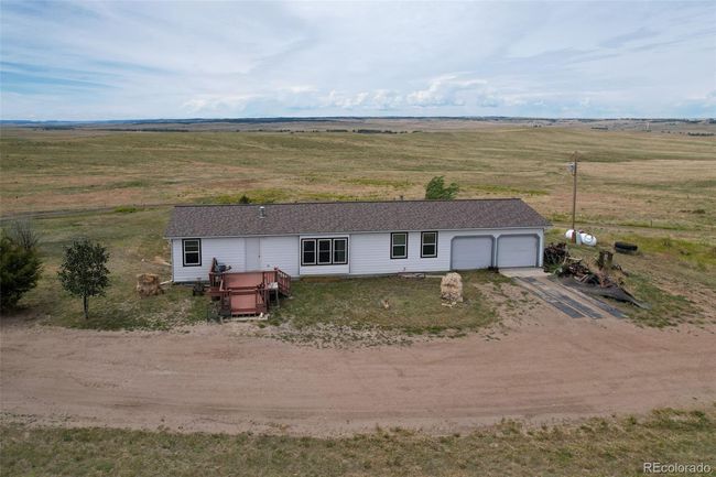 22126 County Road 150, House other with 3 bedrooms, 2 bathrooms and 2 parking in Agate CO | Image 4
