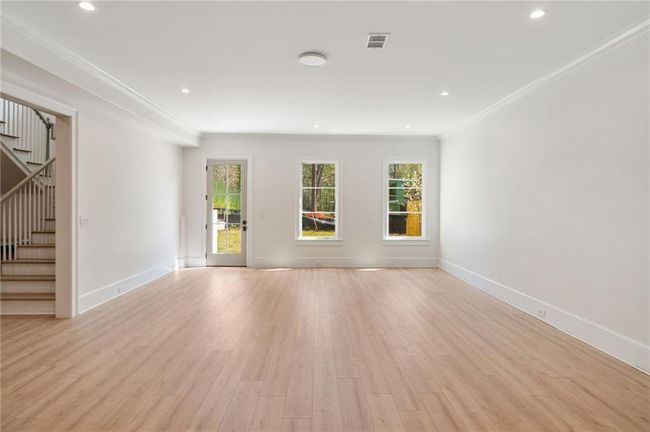 1068 Moores Mill Rd Nw, House other with 6 bedrooms, 7 bathrooms and null parking in Atlanta GA | Image 29