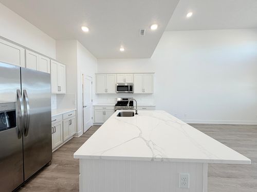 237 S Bridge Road, Northwood, OH, 43619 | Card Image