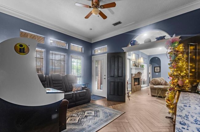 9655 Grapevine Dr, House other with 5 bedrooms, 4 bathrooms and null parking in Orange TX | Image 15