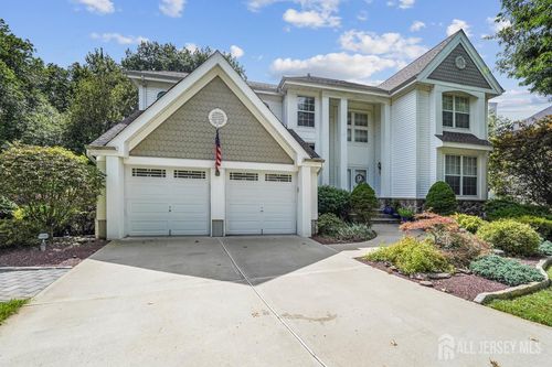 14 Dorchester Ct, Matawan, NJ, 07747-6644 | Card Image