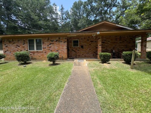 129 Woodard St, Hazlehurst, MS, 39083-3444 | Card Image
