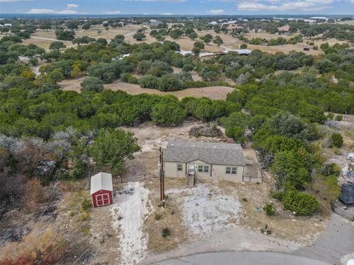 637 Lois Cir, Granbury, TX, 76049-9115 | Card Image