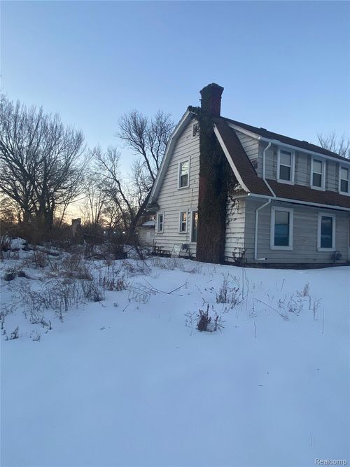 5594 Greenway St, Detroit, MI, 48204-2113 | Card Image