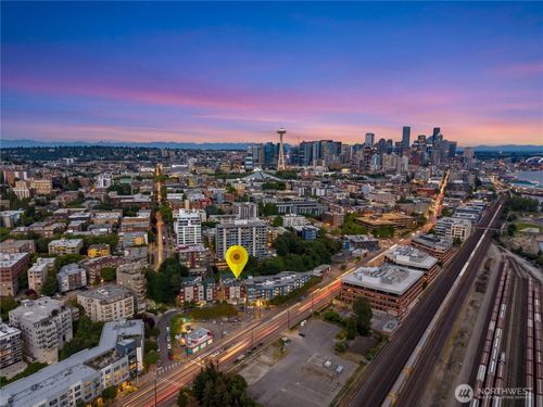 210-524 6th Ave W, Seattle, WA, 98119-5903 | Card Image