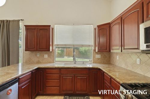 1459 Port St, Manteca, CA, 95336-9198 | Card Image