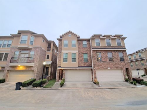 8117 Silverton Creek Ln, Houston, TX, 77040-5152 | Card Image